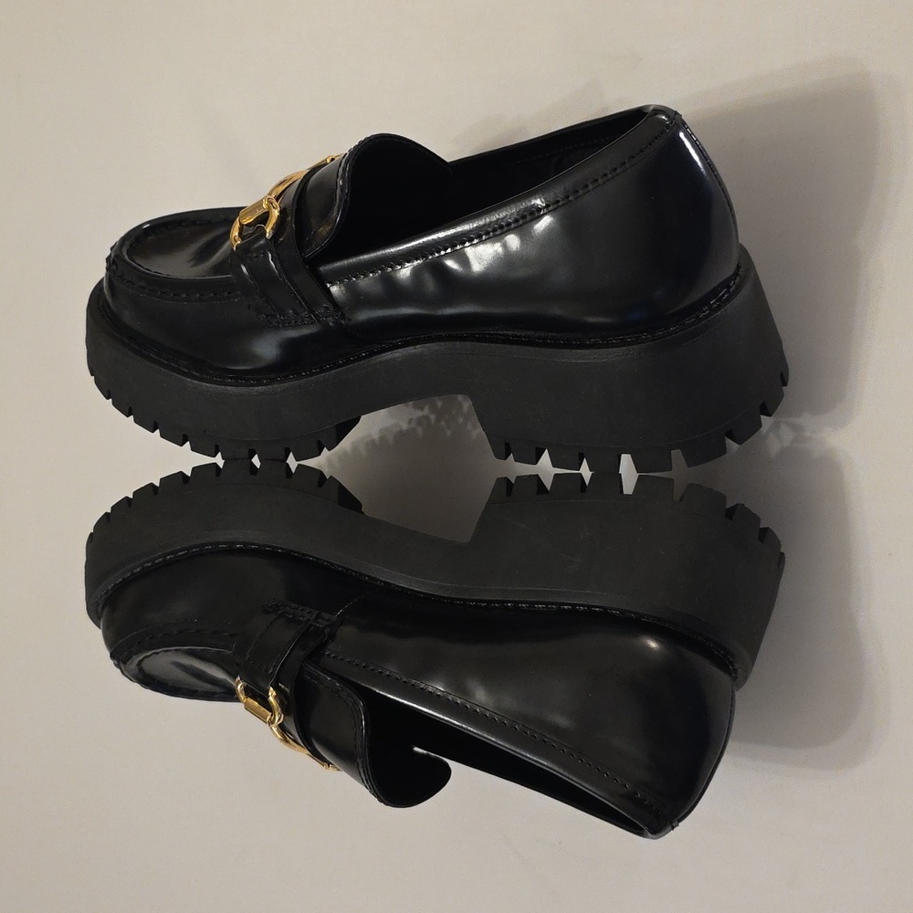 BRAN NEW OSOS DESIGN  WOMEN'S LUG SOLE LOAFER WITH HORSEBIT - Picture 7 of 16